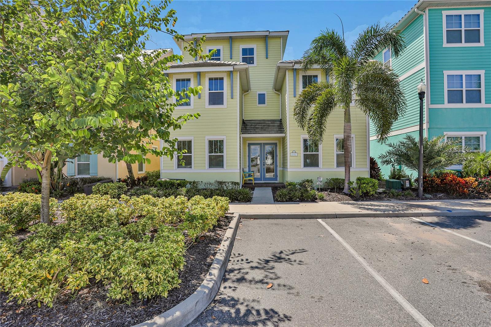 8097 SURF, KISSIMMEE, Single Family Residence,  for sale, The Mount Dora Group 