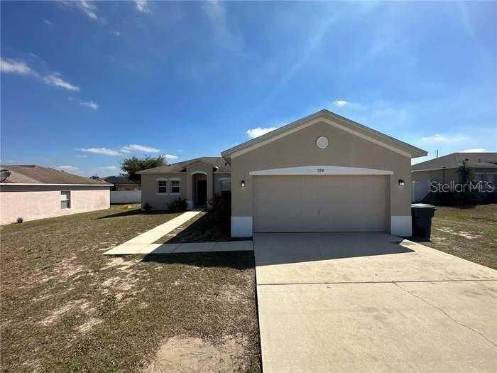 998 CUMBERLAND, POINCIANA, Single Family Residence,  for sale, The Mount Dora Group 