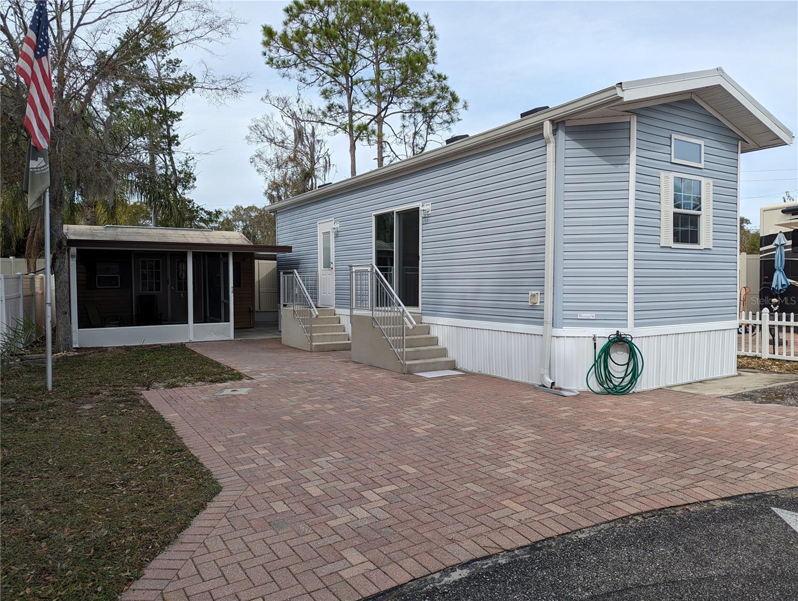 20300 LEONARD 2, LUTZ, Manufactured Home - Post 1977,  for sale, The Mount Dora Group 