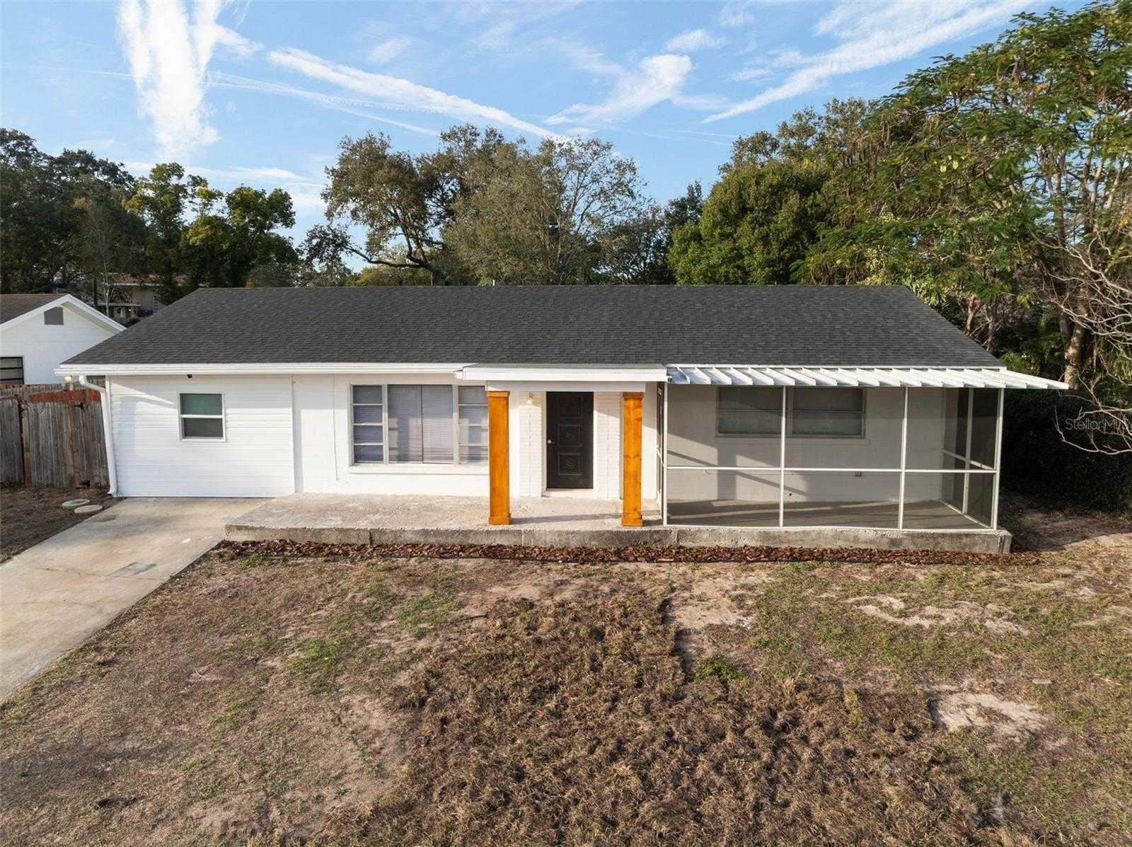 1017 HIGHVIEW, LAKE WALES, Single Family Residence,  for sale, The Mount Dora Group 