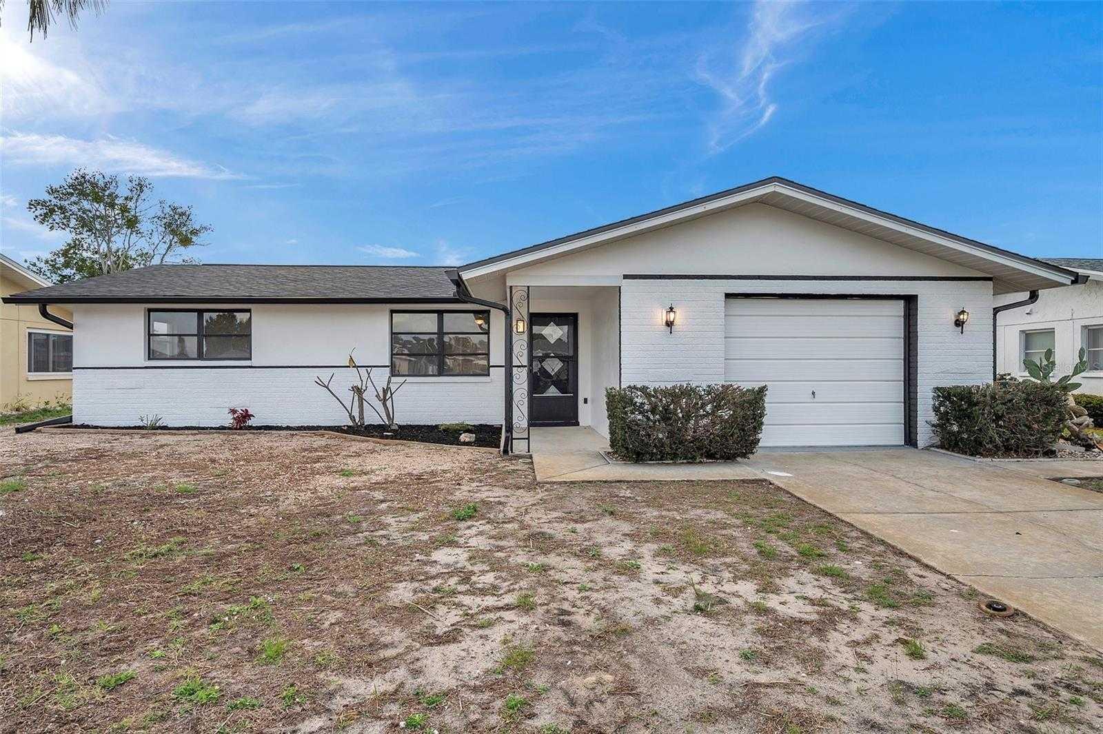 10305 ORCHID DRIVE, PORT RICHEY, Single Family Residence,  for sale, The Mount Dora Group 