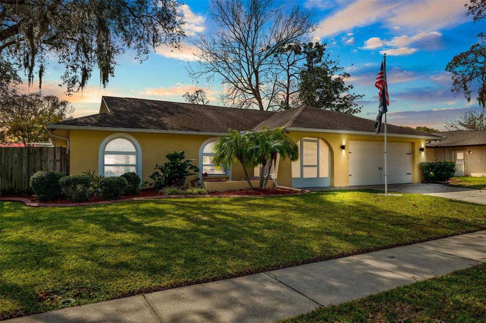 8012 HUTCHINSON, NEW PORT RICHEY, Single Family Residence,  for sale, The Mount Dora Group 
