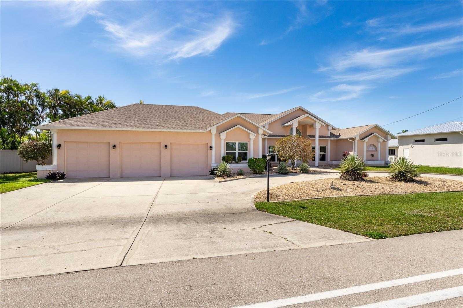 2124 CORNWALLIS, CAPE CORAL, Single Family Residence,  for sale, The Mount Dora Group 
